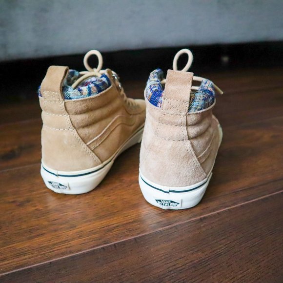 SOLD* Vans Tan All-Weather MTE High Top Sneakers - Picture 4 of 6